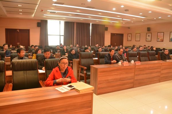 4、公司2018年度責(zé)任目標(biāo)承包協(xié)議簽訂儀式會場.jpg