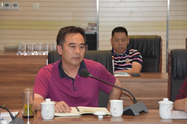5.公司副總經理楊文正發表講話.jpg